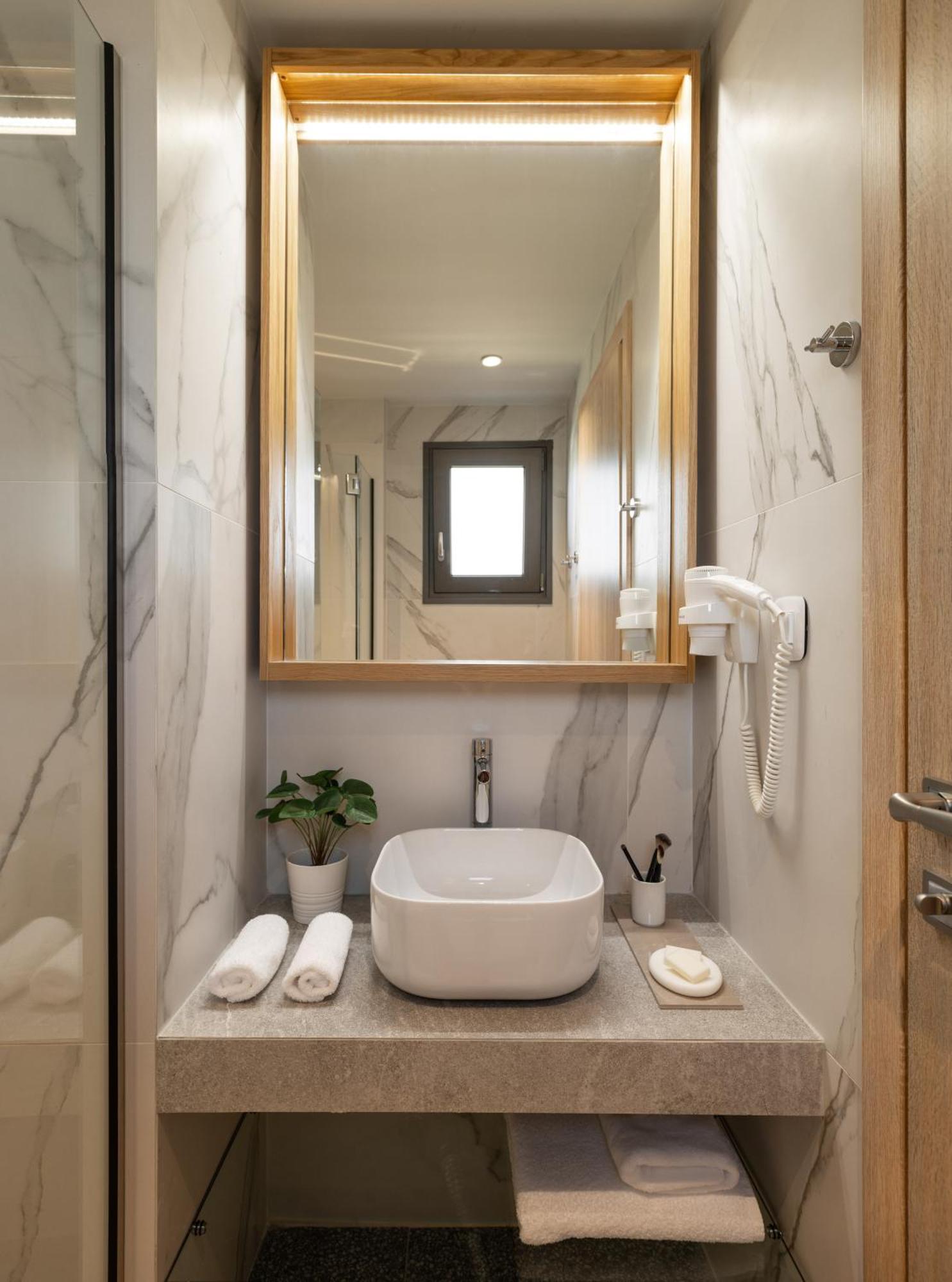 Eco Green Residences & Suites Toroni Exterior foto